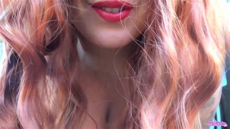 Playing With My Dirty Pussy In Public