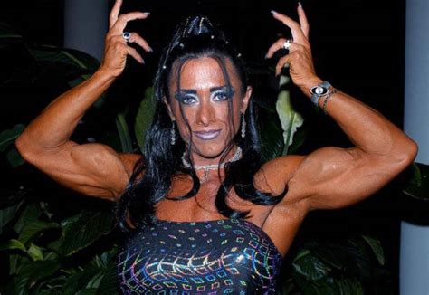 Girls That Could Kick Your Ass Hands Down Pics Izispicy