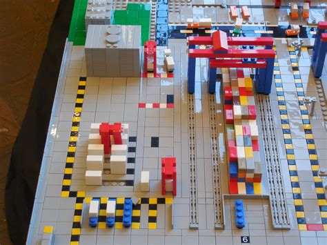 Re: Containerhafen in Micro Scale - Riesenmöven und Rollschuhe :: LEGO ...