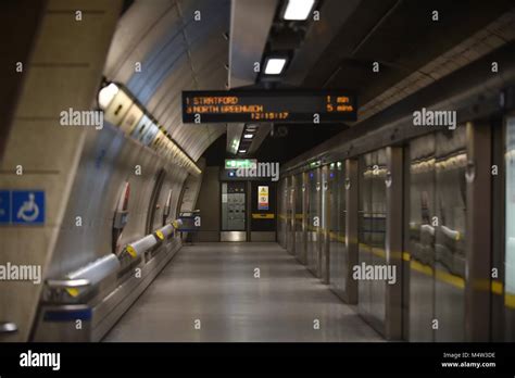 Londons Underground Stations Hi Res Stock Photography And Images Alamy
