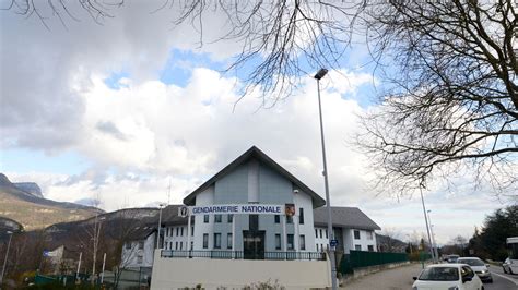 Savoie la gendarmerie de Chambéry démantèle un réseau de voleurs de