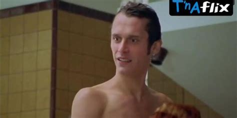 Sandra Cervik Bikini Scene In Kommissar Rex Tnaflix