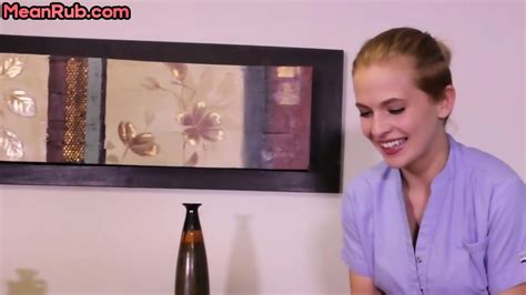 Mean Inked Masseuse Babe Gives Rough Hj To Her Client