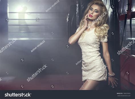 Sexy Blonde Woman Posing Boxing Hall Stock Photo Shutterstock