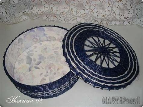 Плетение из газет. Корзинка с интересной крышкой - Russian-Handmade.com