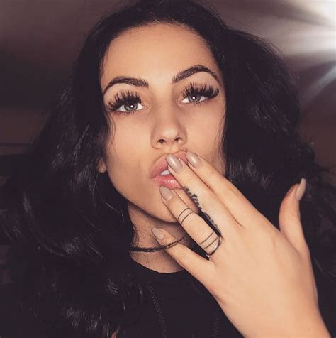 Vintage Camping, Hair Cuts, Makeup Maquillage, Nose Ring, Style Vintage ...