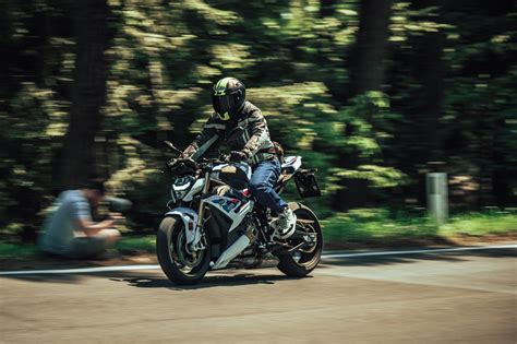BMW S R Im Power Naked Bike Vergleich