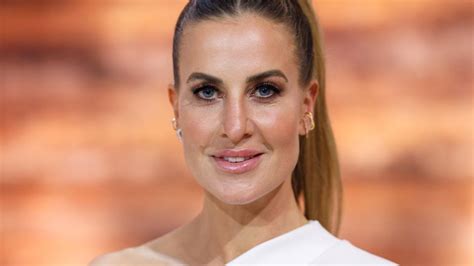 Charlotte W Rdig Charlotte W Rdig Muss Sich Fiesem Bodyshaming Nach Bikini Foto Stellen