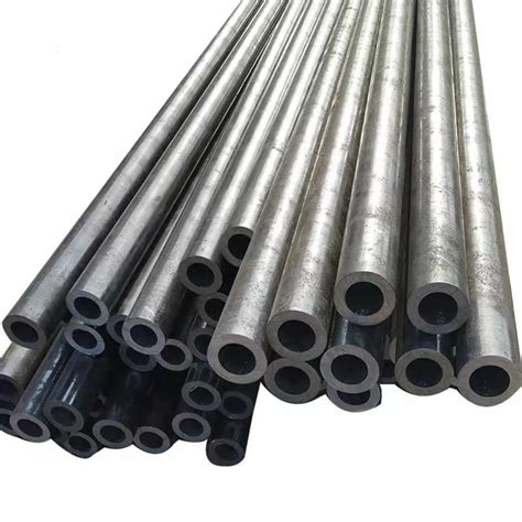 Q195 Q235 Q345 Ss400 A36 Q235B Q275sch40 Hot Dipped Round Square