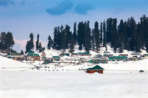 Gulmarg Kashmir Pictures | Download Free Images on Unsplash