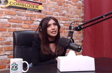 Usai Isu Ganti Kelamin Mencuat Millendaru Kini Pamer Pakai Bikini