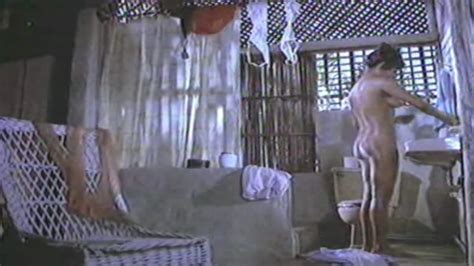 Naked Gabriela Ríos in Zona roja