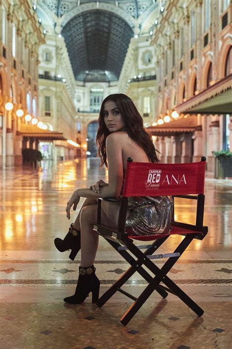 Campari Red Diaries 2019 Η Ana De Armas είναι το αστέρι του Entering