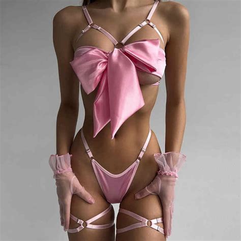 Hot Selling Sexy Lingerie Delicate Bow Hollow Lingerie Sexy Three Piece Set With Steel Ring