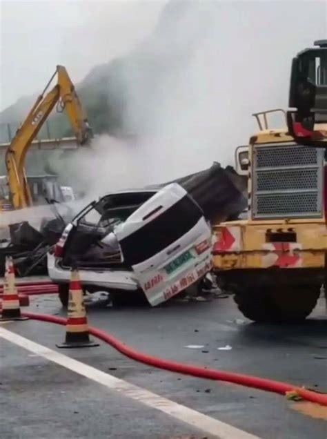 粤赣高速广东河源段发生三车碰撞事故 致4人死亡 路段 全市 相关