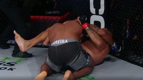 Werdum apela contra derrota e cita má fé de brasileiro em luta