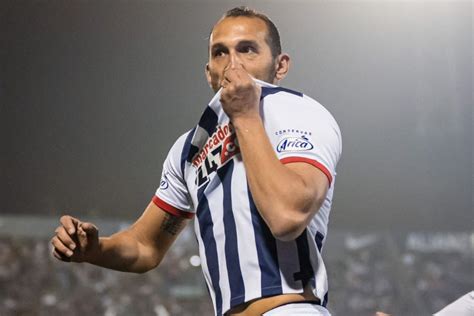 Rompiendo redes y récords Todos los goles de Hernán Barcos en Alianza Lima