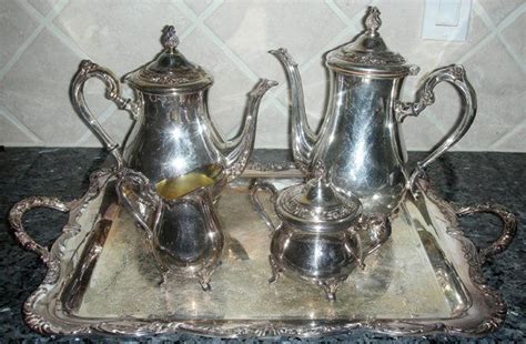 061481 Wm Rogers Silverplate Tea And Coffee Set Wtray Lot 61481