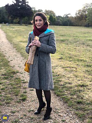 Horny Mature Slut Fucking And Sucking Hard And Long Sunny Gallery