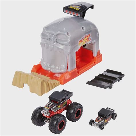 Lan Ador Hot Wheels Carrinho Monster Trucks Team Bone Shaker Mattel Submarino