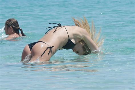 Ilary Blasi Nude Photos Videos TheFappening