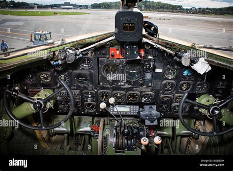 The cockpit of an DC3 airplane. Shot at Bromma flygplats in Stockholm, Sweden Stock Photo - Alamy