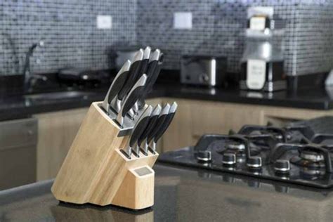 The Best Kitchen Knife Sets Of 2020 A Foodal Buying Guide