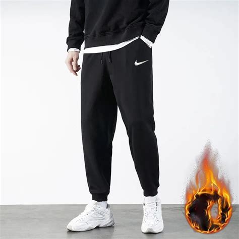 Брюки спортивные Nike Мужской - купить по доступным ценам в интернет ...