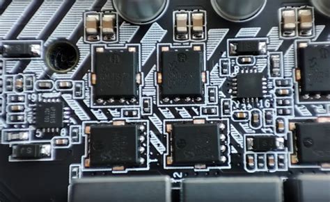 Jingyue X99 Titanium D4 - первая китайская материнская плата с воcемью ...