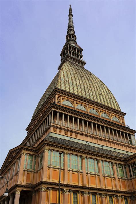 Museo Nazionale del Cinema i Mole Antonelliana - flagowa atrakcja Turynu