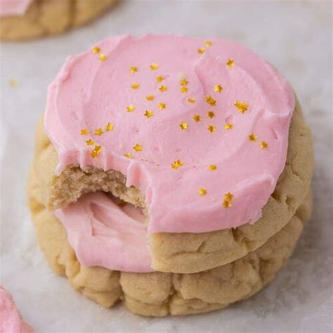 Chilled Crumbl Sugar Cookies Copycat Recipe Recipe Crumble Cookie Recipe Pink Sugar Cookie