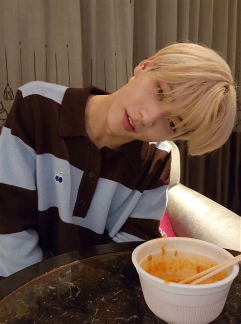 Pin By Jess On Soobin Txt Kpop Quick
