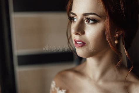 Beautiful Brunette Stylish Bride Getting Ready In The Morning In Stock Image Image Of Joyful