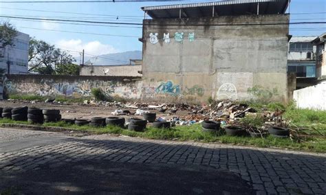 Terreno Baldio Usado Para Queima Irregular De Lixo Em Bangu Jornal