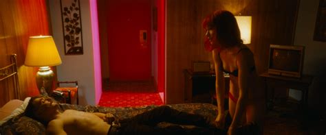 Nude Video Celebs Willa Fitzgerald Sexy Strange Darling