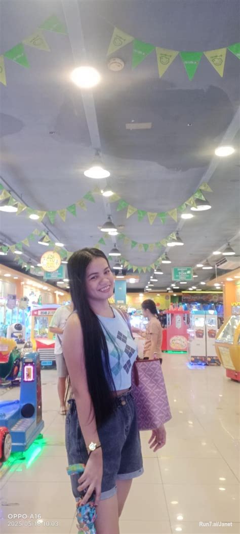 Janet Run7 AI Engage With Hot Influencers Earn Crypto