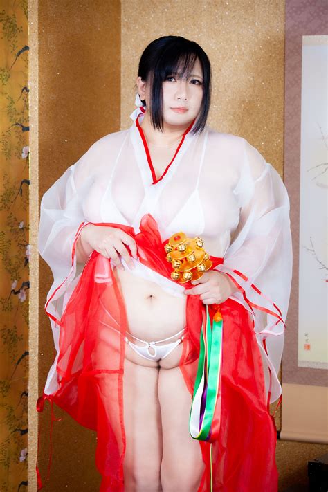 Mariposa Luz De La Luna Maryou Chouzuki The Ura Shrine Maiden S Defilement MG Porn Pic