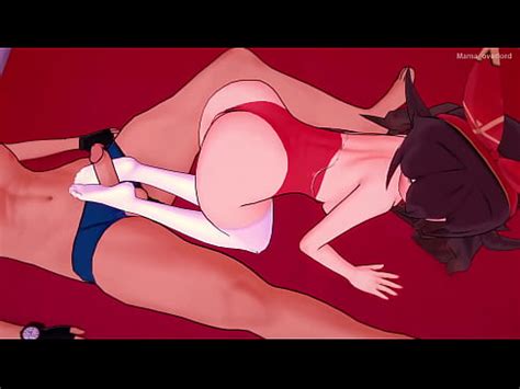 Amber en traje de baño corre pajas con los pies XVIDEOS