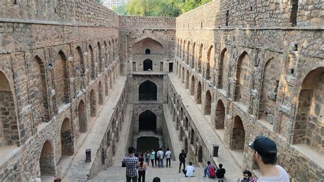 Most Haunted Place In Delhi Agrasen Ki Baoli Haunted Vlog