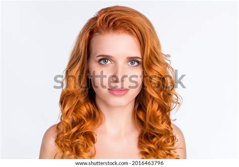 Photo Portrait Red Haired Girl Naked Foto Stock Shutterstock