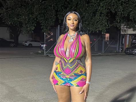 American Igbo Babe Made N Million In Months On Onlyfans Photos