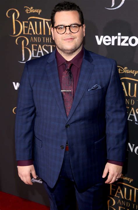 Josh Gad Admits Beauty And The Beast Didn T Do Enough With Gay Storyline