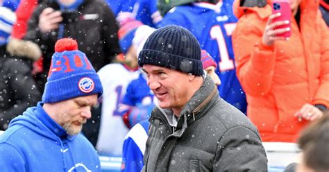 Peyton Manning Makes His Case for Sports Dad of the Year - Sports