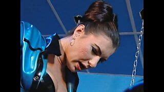 Cruella Porn Videos XHamster