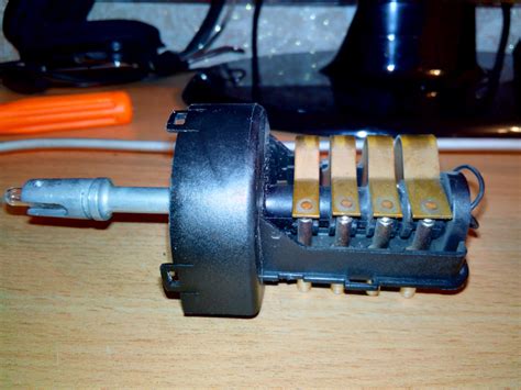 Переключатель оборотов печки и небольшая мойка. — Mercedes-Benz E-Class ...