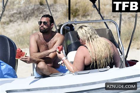 Gemma Collins Sexy Seen Flashing Her Nude Boobs At The Beach In Mykonos AZNude