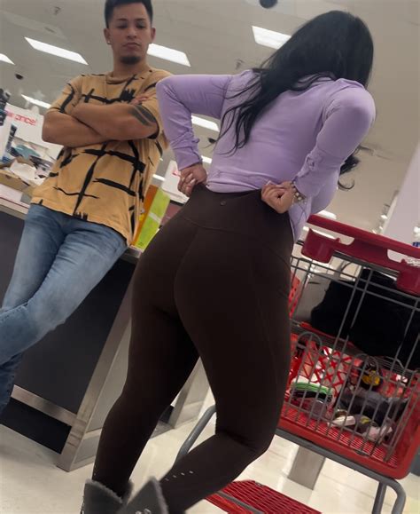 LATINA LETS ME CAP IN FRONT OF HER BF AT GIFS Spandex Leggings Yoga Pants Forum