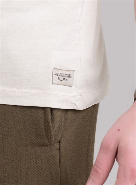 Camiseta Tradicional Masculina Nude Algodão Estilo e Conforto Blühen