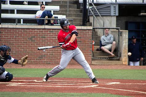 Austin Peay Baseball S Red Team Gets 0 1 Win Over Black Team To Open