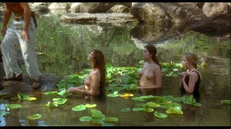 Naked Elle Macpherson In Sirens I